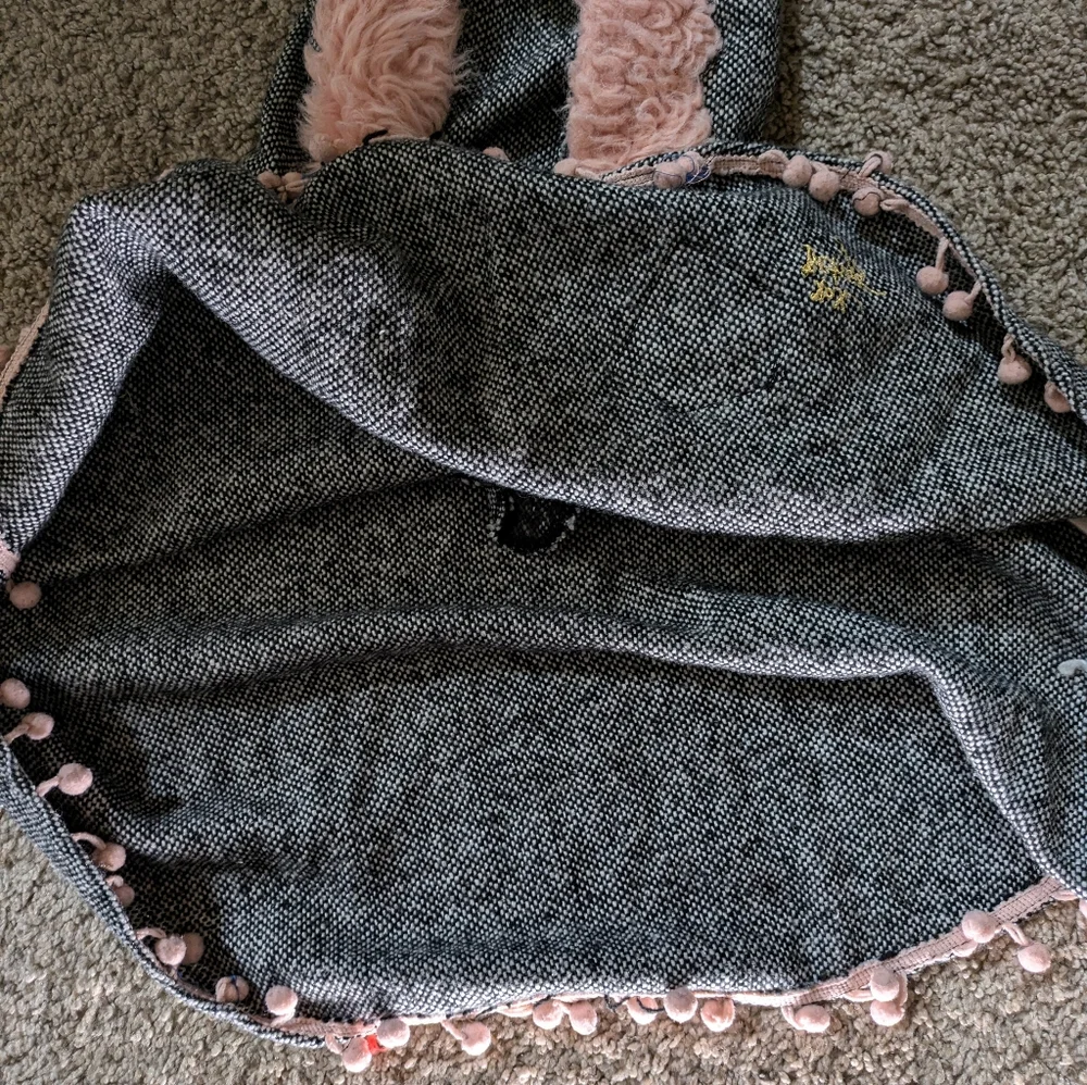 Betsey Johnson Girls Grey and Pink‎ Pom Pim and Sequin Poncho Size 3T